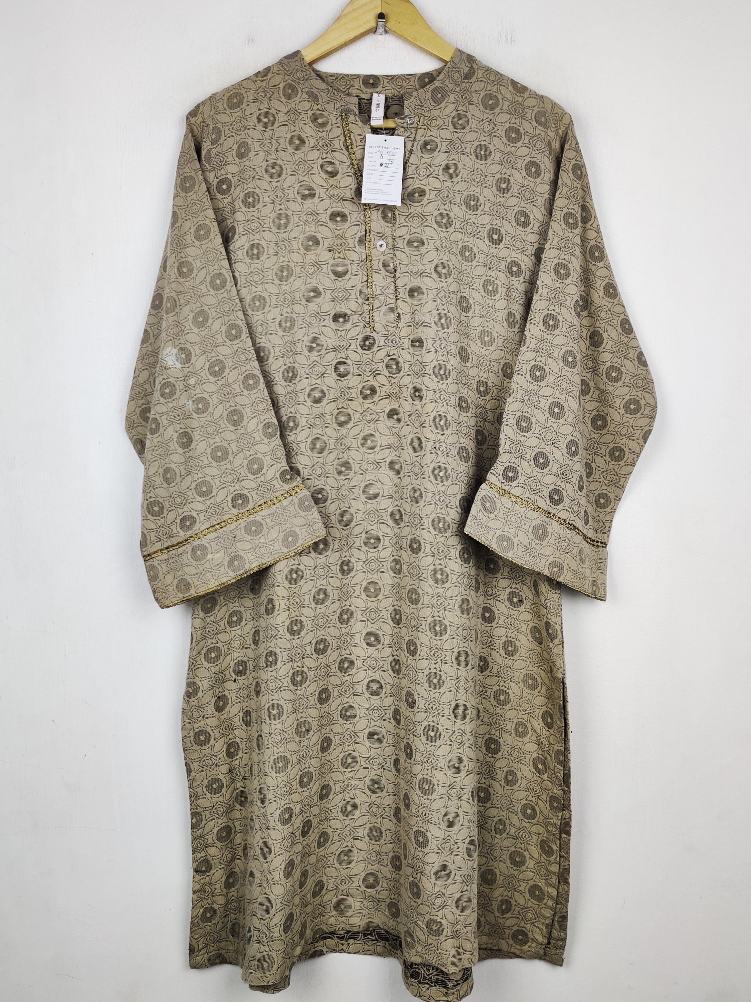 Buy online pre-used pre-loved 100% authentic & Original branded Ethnic (WBK-3837) available in Pakistan. Top international brands avilable.