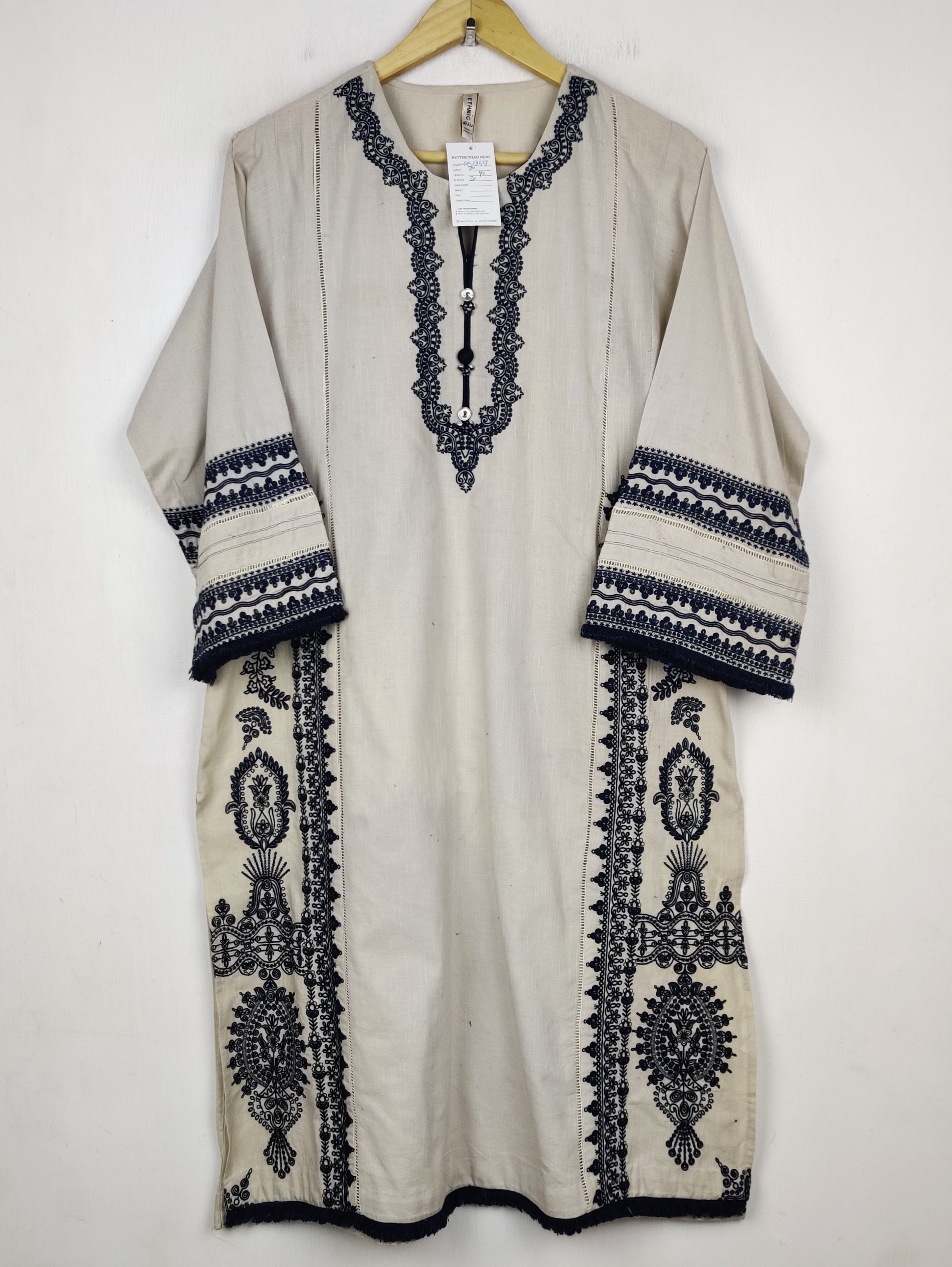 Buy online pre-used pre-loved 100% authentic & Original branded Ethnic (WBK-3859) available in Pakistan. Top international brands avilable.