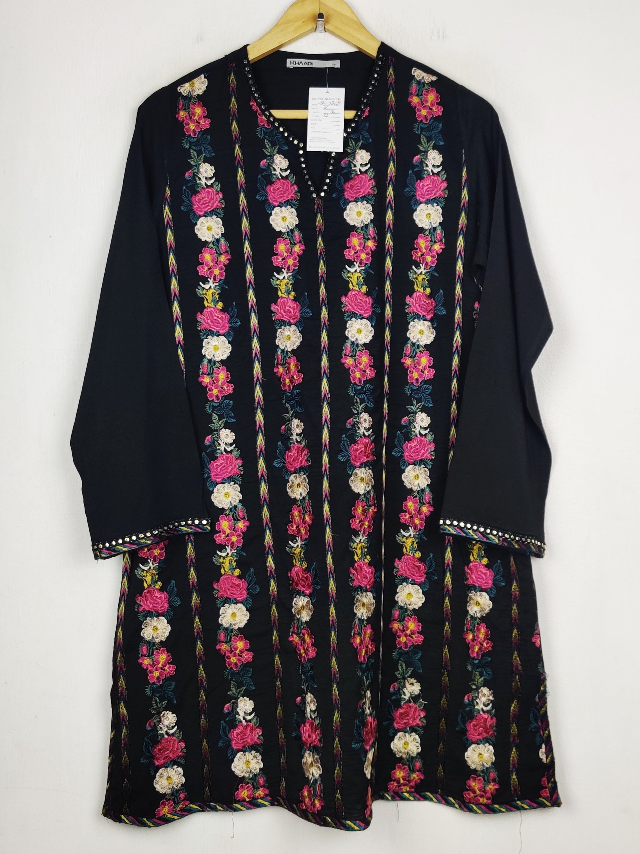 Buy online pre-used pre-loved 100% authentic & Original branded Khaadi (WBK-3868) available in Pakistan. Top international brands avilable.