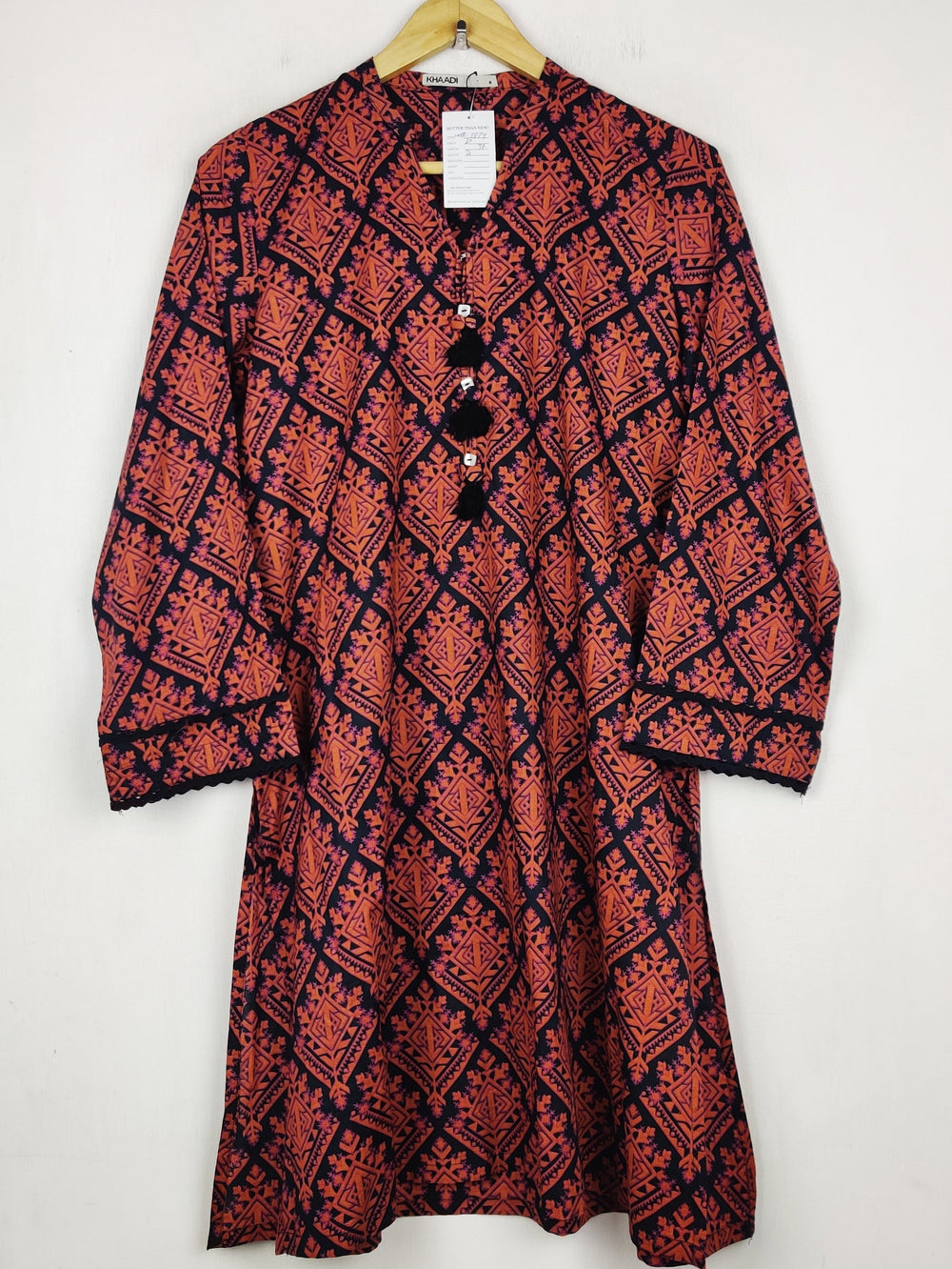 Buy online pre-used pre-loved 100% authentic & Original branded Khaadi (WBK-3874) available in Pakistan. Top international brands avilable.