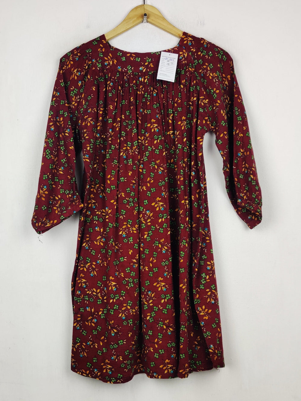 Buy online pre-used pre-loved 100% authentic & Original branded Unknown Brand (WBK-3889) available in Pakistan. Top international brands avilable.