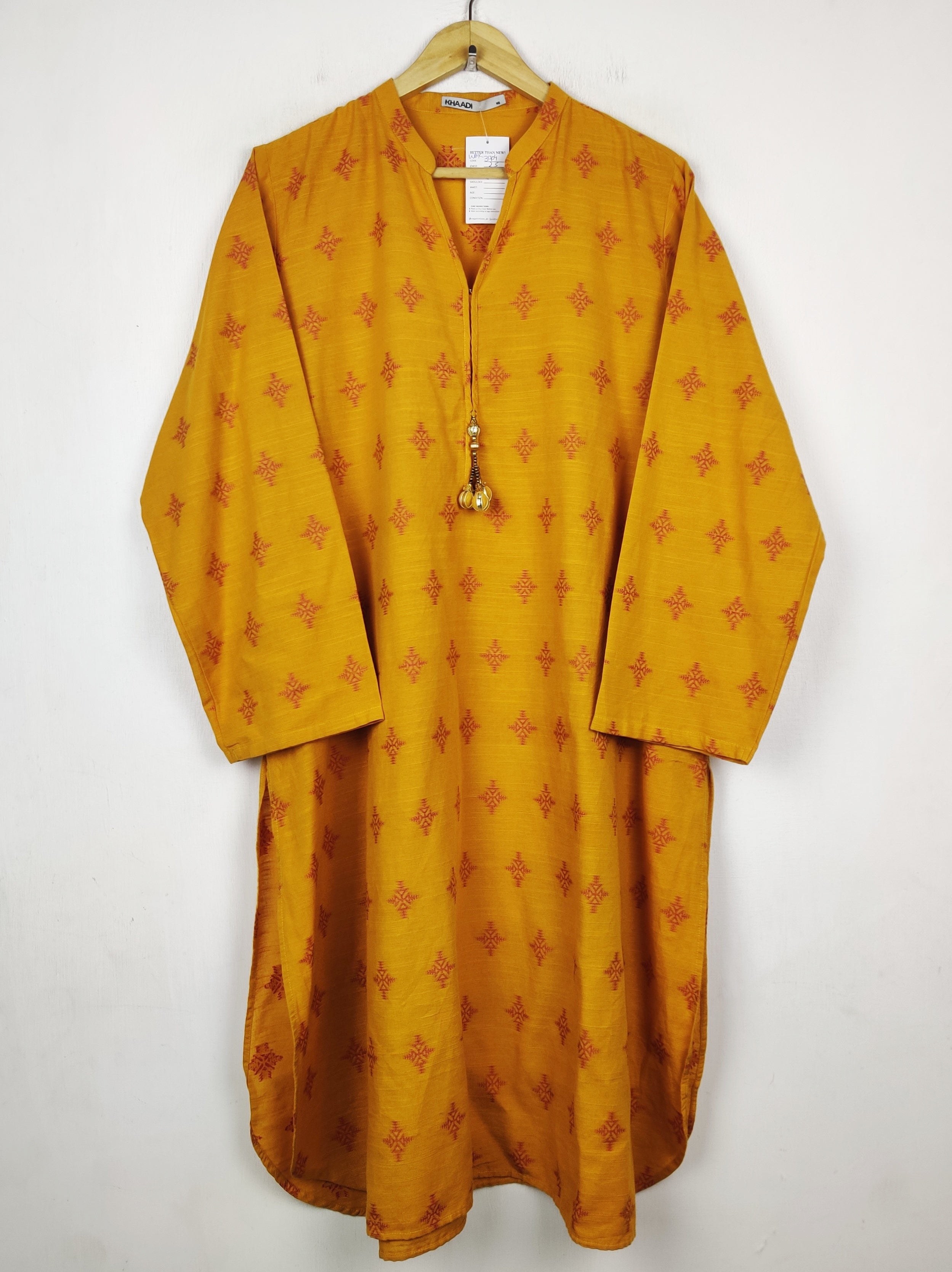 Buy online pre-used pre-loved 100% authentic & Original branded Khaadi (WBK-3904) available in Pakistan. Top international brands avilable.