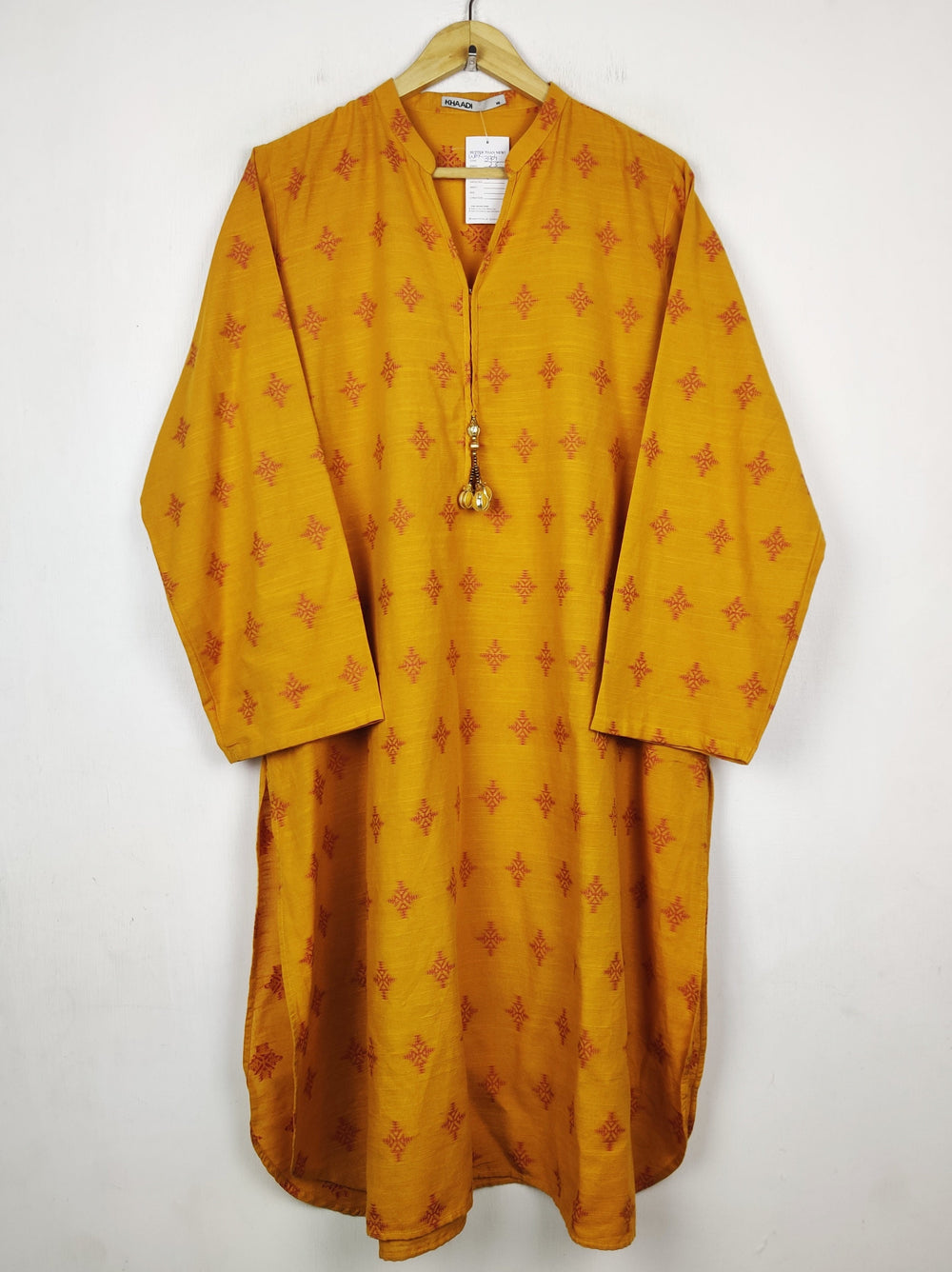 Buy online pre-used pre-loved 100% authentic & Original branded Khaadi (WBK-3904) available in Pakistan. Top international brands avilable.