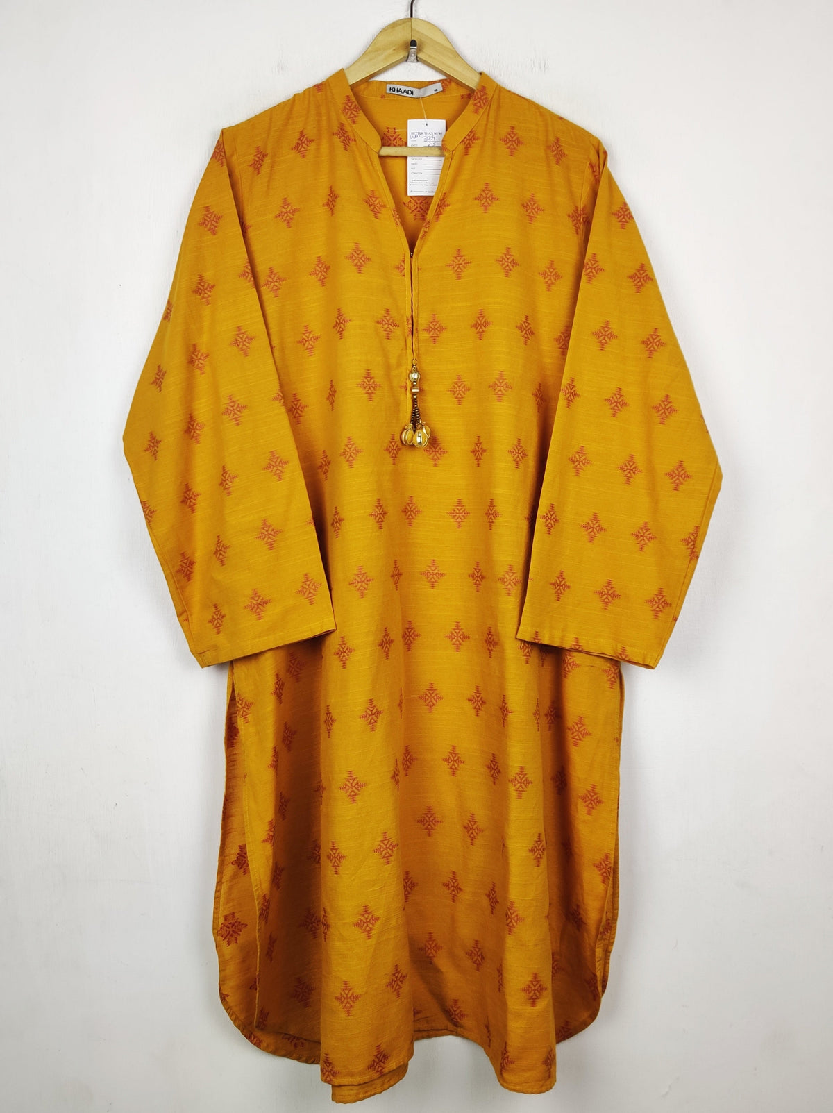 Buy online pre-used pre-loved 100% authentic & Original branded Khaadi (WBK-3904) available in Pakistan. Top international brands avilable.