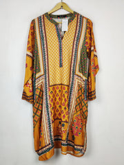 Buy online pre-used pre-loved 100% authentic & Original branded Khaadi (WBK-3917) available in Pakistan. Top international brands avilable.