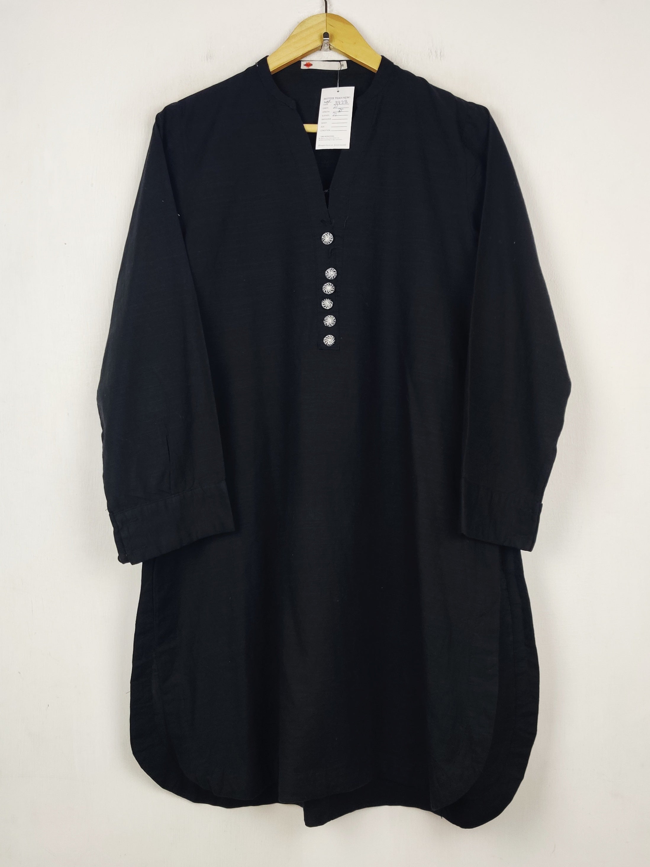 Buy online pre-used pre-loved 100% authentic & Original branded Khaadi (WBK-3928) available in Pakistan. Top international brands avilable.