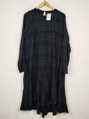 Buy online pre-used pre-loved 100% authentic & Original branded Zara (WBK-3939) available in Pakistan. Top international brands avilable.