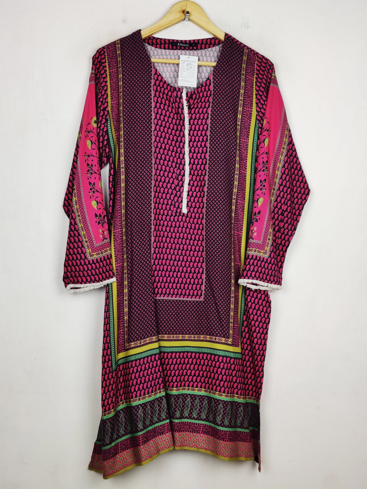 Buy online pre-used pre-loved 100% authentic & Original branded Khaadi (WBK-3970) available in Pakistan. Top international brands avilable.