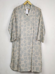 Buy online pre-used pre-loved 100% authentic & Original branded Ethnic (WBK-3989) available in Pakistan. Top international brands avilable.
