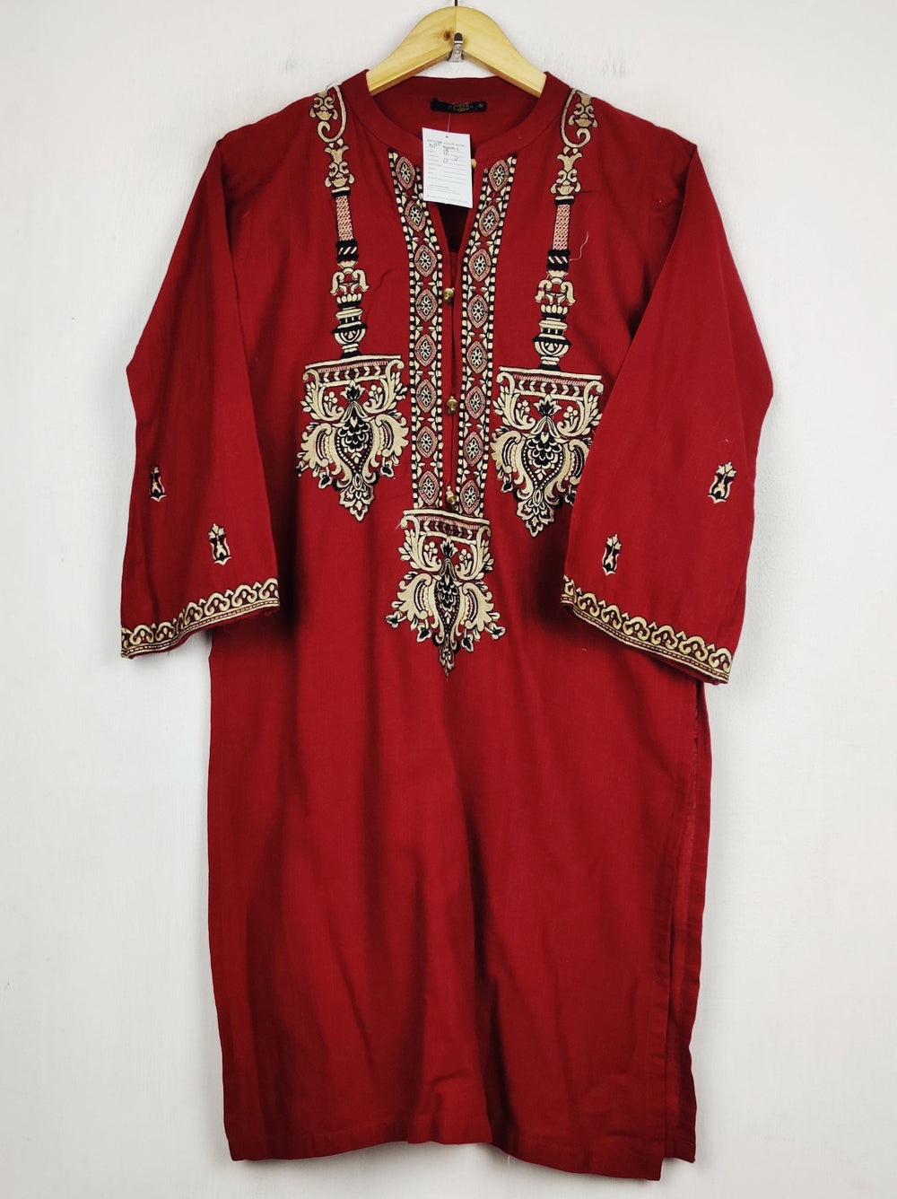 Buy online pre-used pre-loved 100% authentic & Original branded Tuuba (WBK-4001) available in Pakistan. Top international brands avilable.