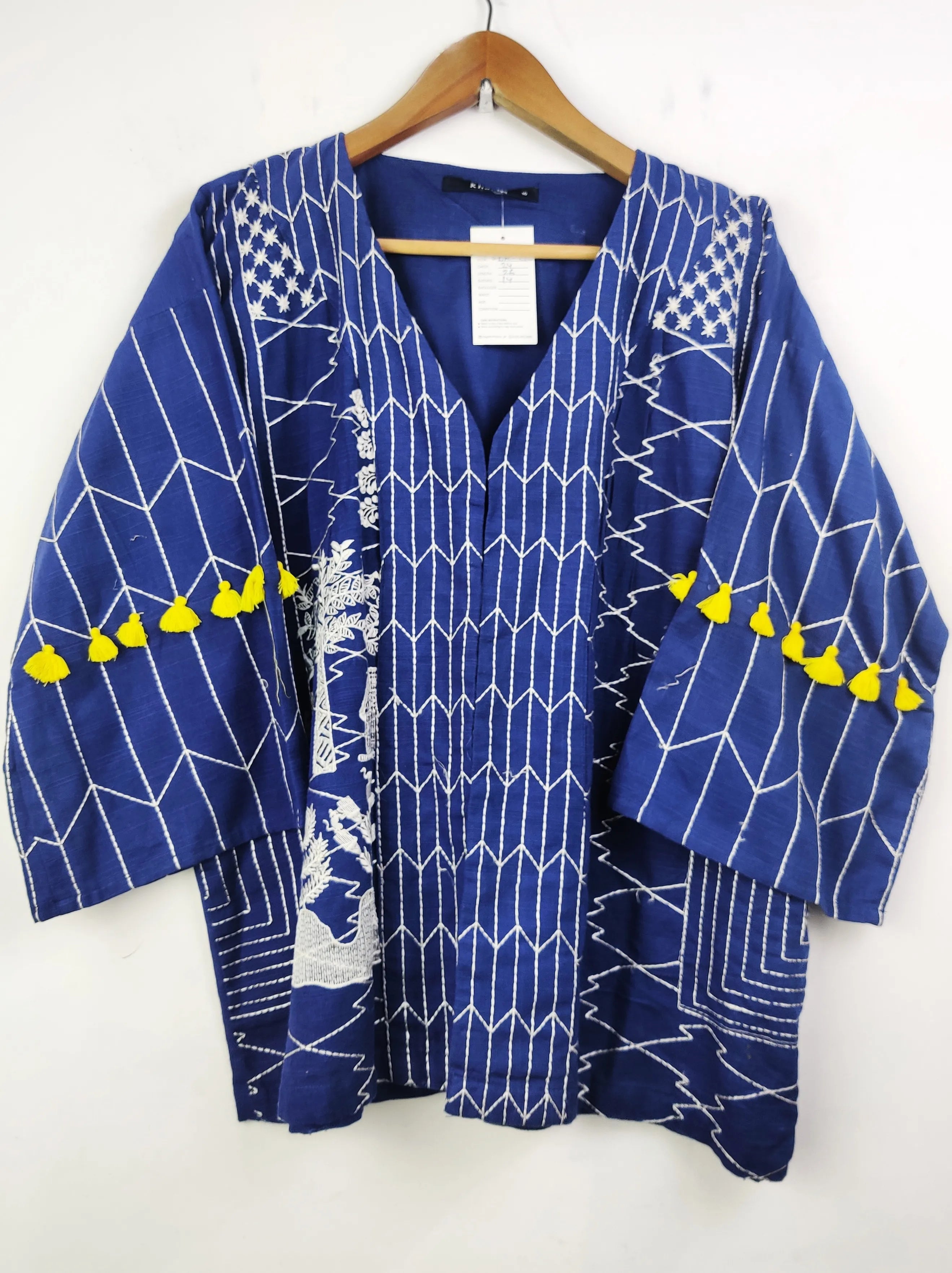 Buy online pre-used pre-loved 100% authentic & Original branded Khaadi (WBK-453) available in Pakistan. Top international brands avilable.