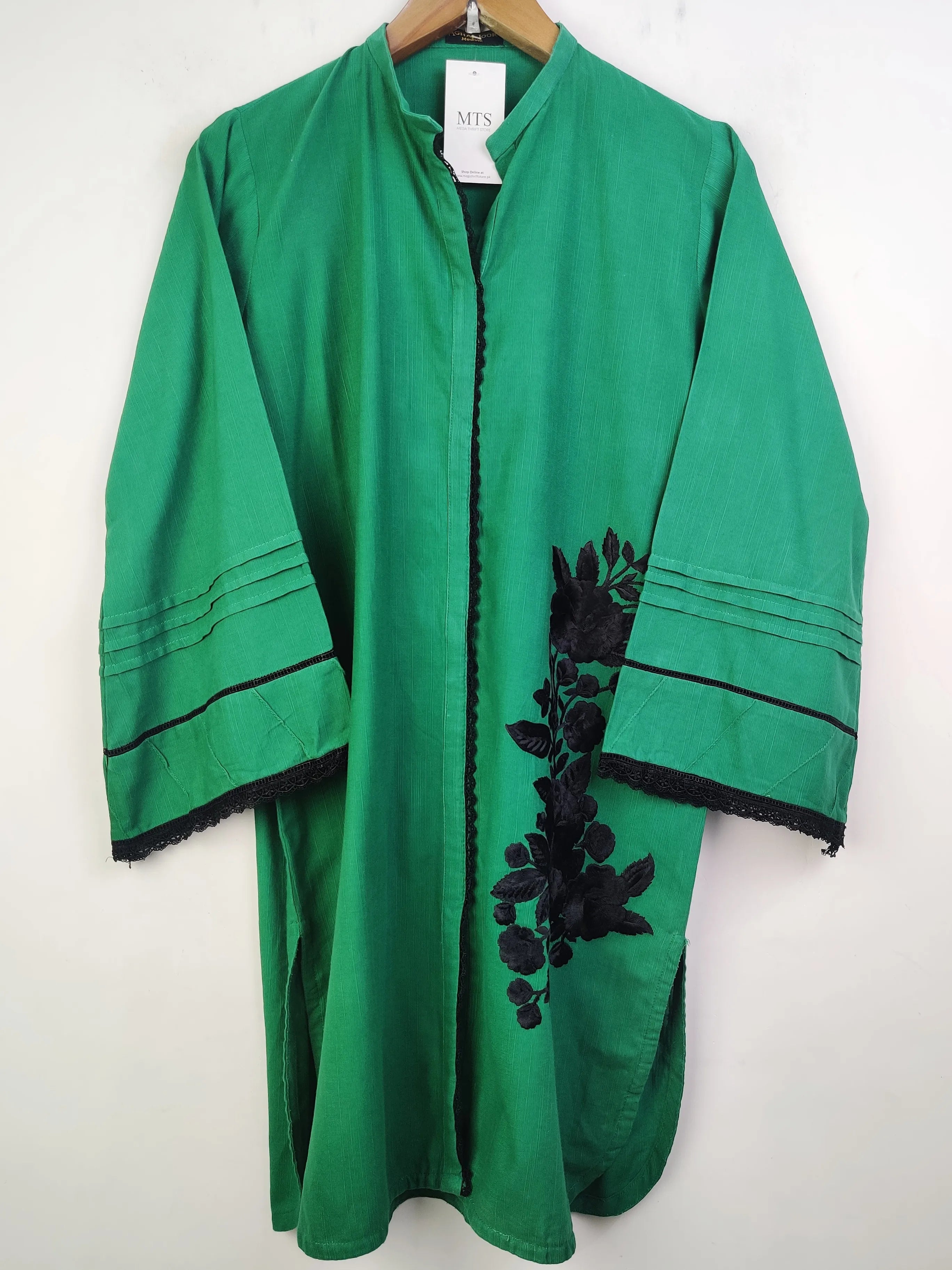 Buy online pre-used pre-loved 100% authentic & Original branded Agha Noor (WBK-459) available in Pakistan. Top international brands avilable.