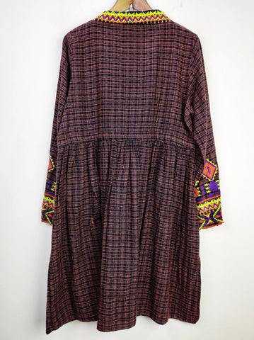 Almirah (WBK-599)