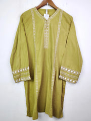 Buy online pre-used pre-loved 100% authentic & Original branded Working Women (WBK-641) available in Pakistan. Top international brands avilable.