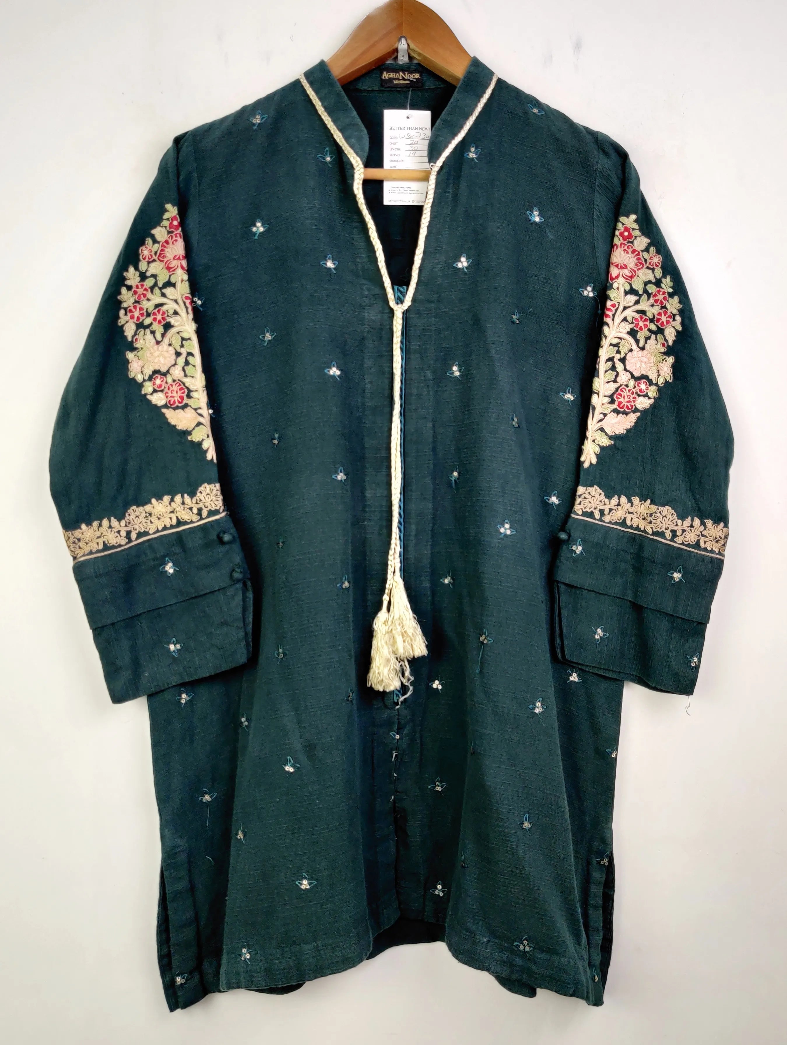 Buy online pre-used pre-loved 100% authentic & Original branded Agha Noor (WBK-730) available in Pakistan. Top international brands avilable.