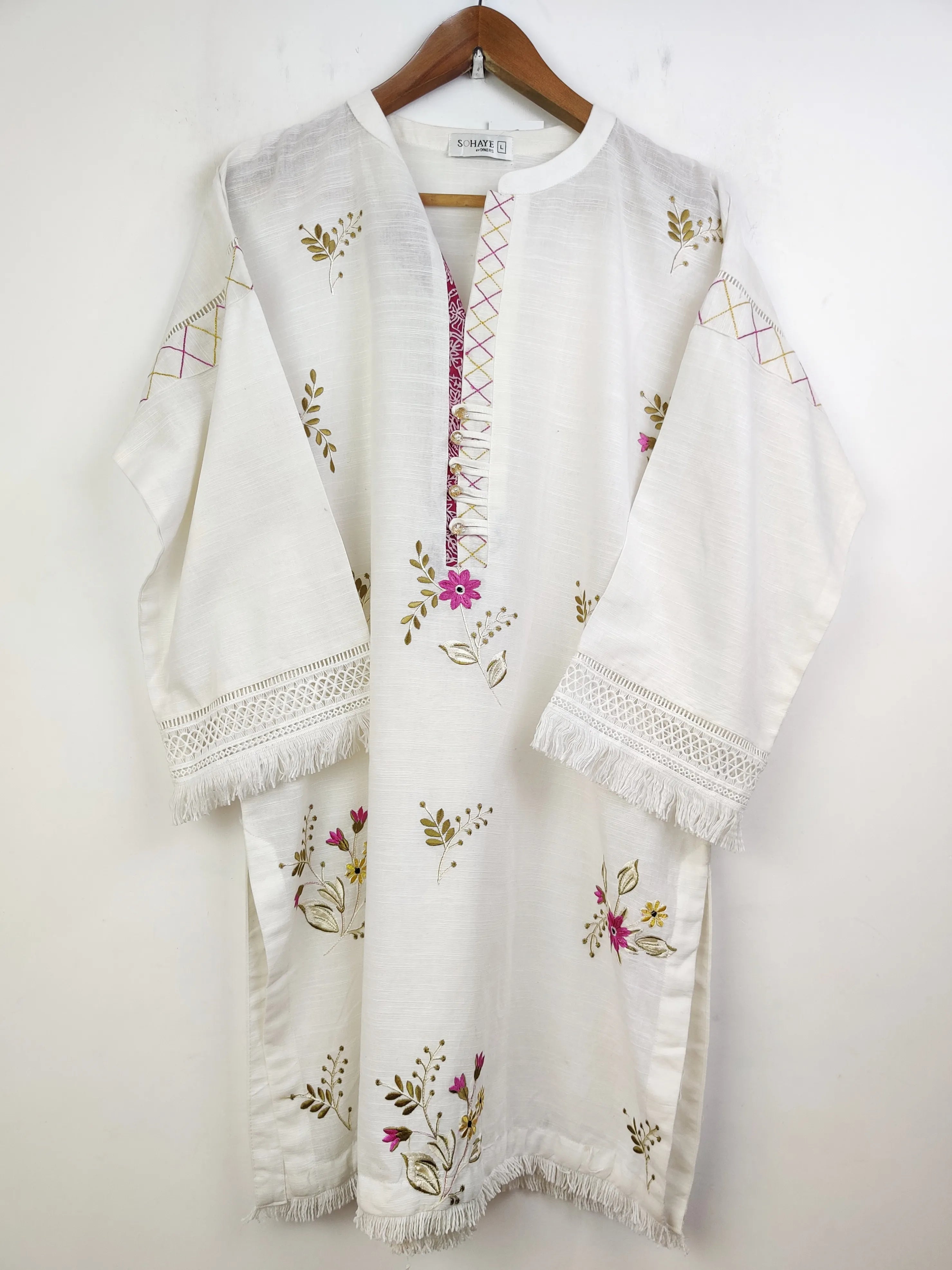 Buy online pre-used pre-loved 100% authentic & Original branded Sohaye (WBK-789) available in Pakistan. Top international brands avilable.
