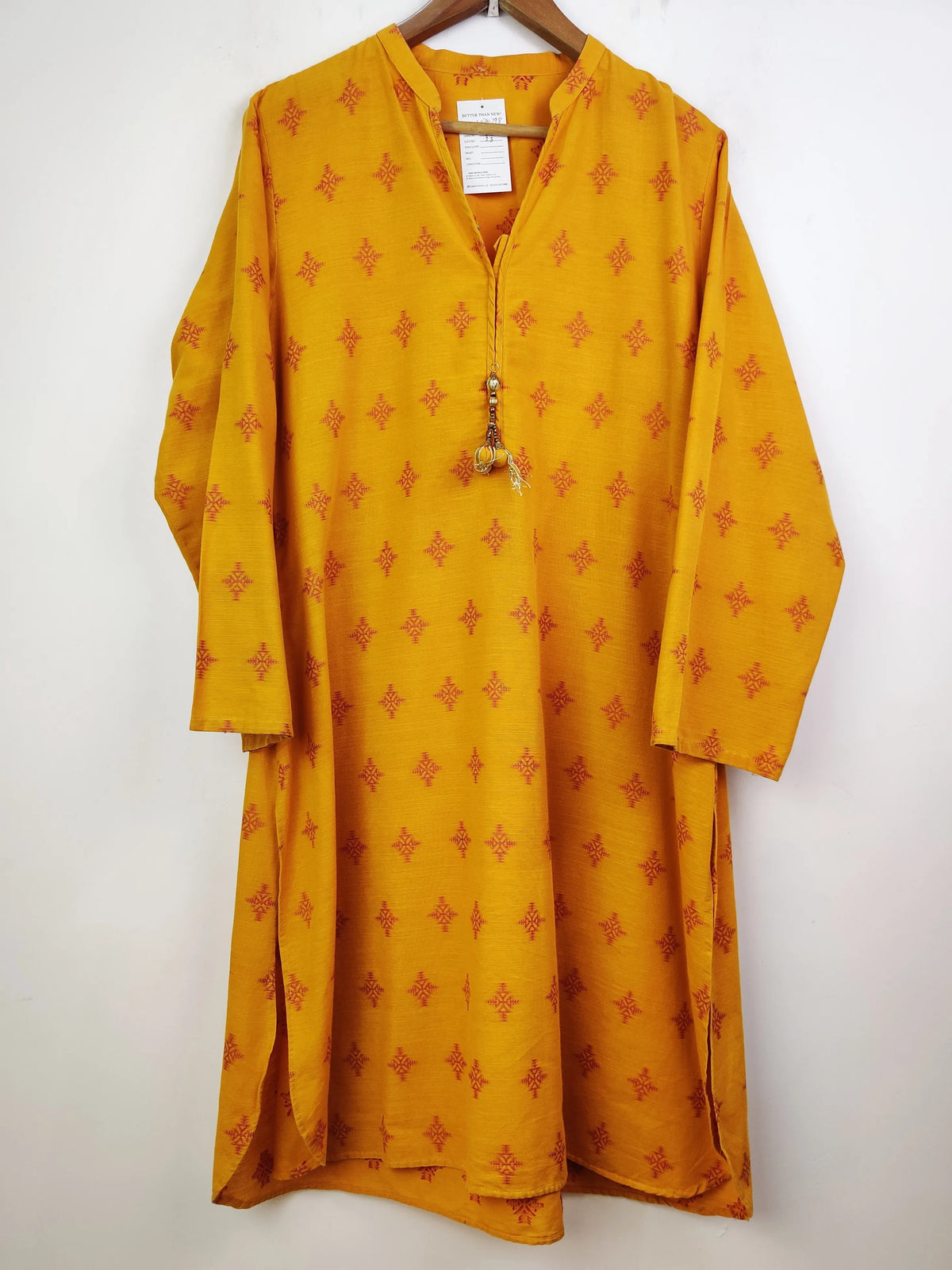 Buy online pre-used pre-loved 100% authentic & Original branded Khaadi (WBK-798) available in Pakistan. Top international brands avilable.