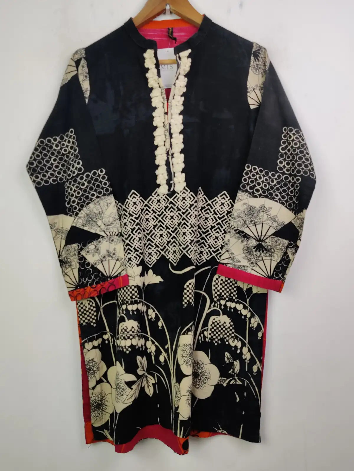 Buy online pre-used pre-loved 100% authentic & Original branded Charizma (WBK-832) available in Pakistan. Top international brands avilable.