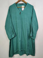 Buy online pre-used pre-loved 100% authentic & Original branded Image (WBK-833) available in Pakistan. Top international brands avilable.