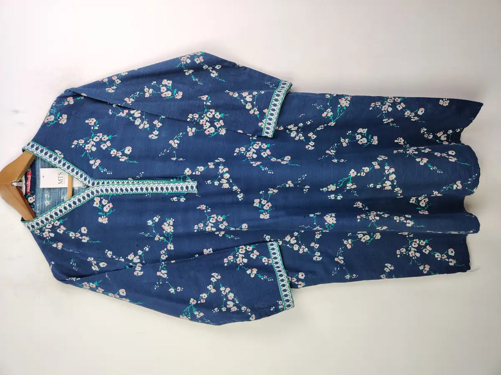 Buy online pre-used pre-loved 100% authentic & Original branded Zellbury (WBK-838) available in Pakistan. Top international brands avilable.