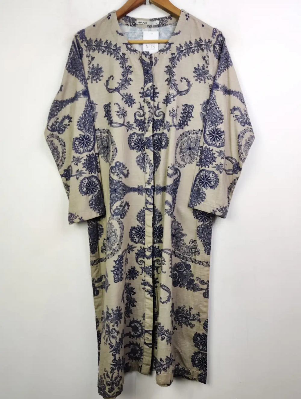 Buy online pre-used pre-loved 100% authentic & Original branded Khaadi (WBK-849) available in Pakistan. Top international brands avilable.