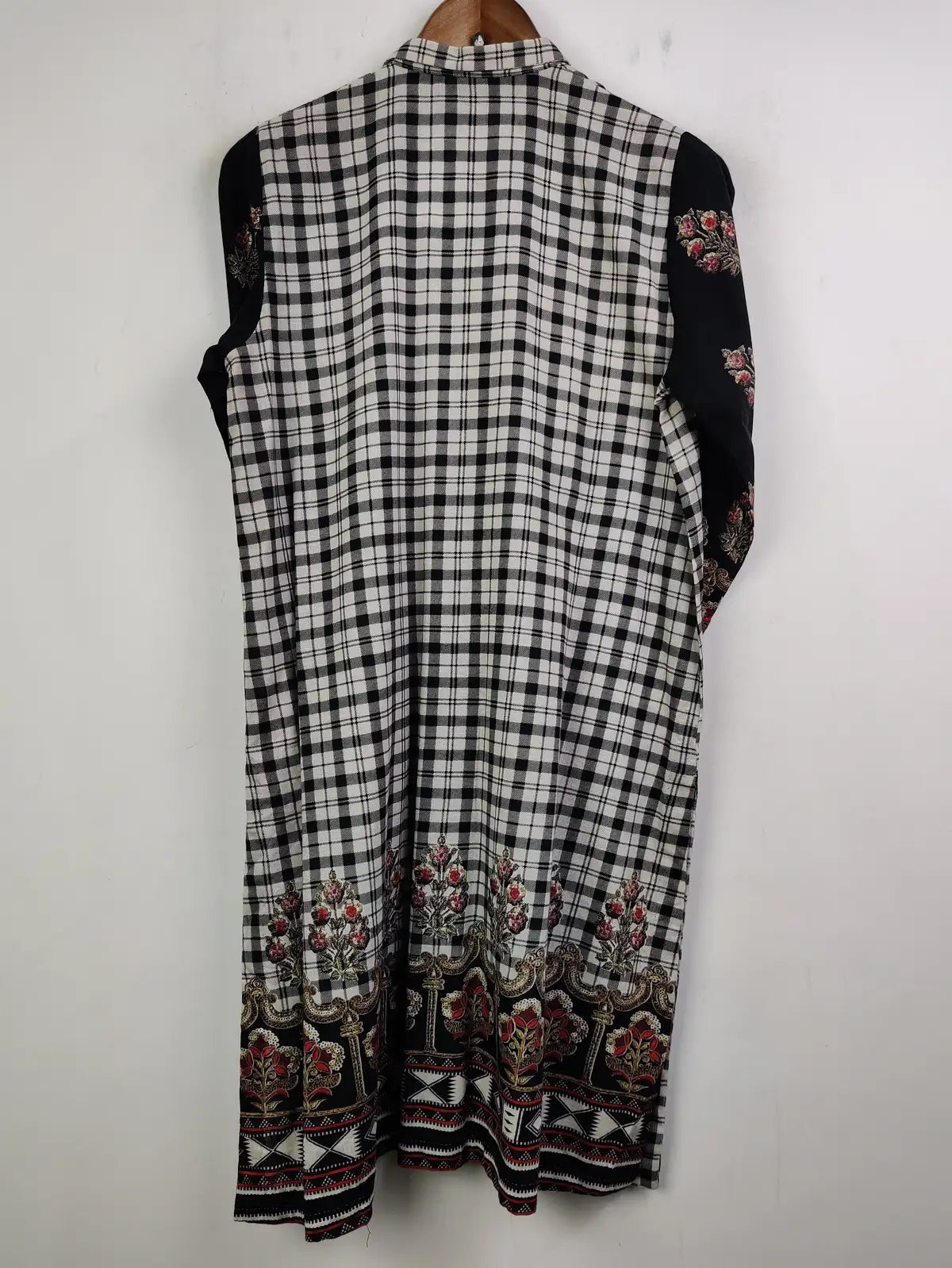 Nishat Linen (WBK-900)