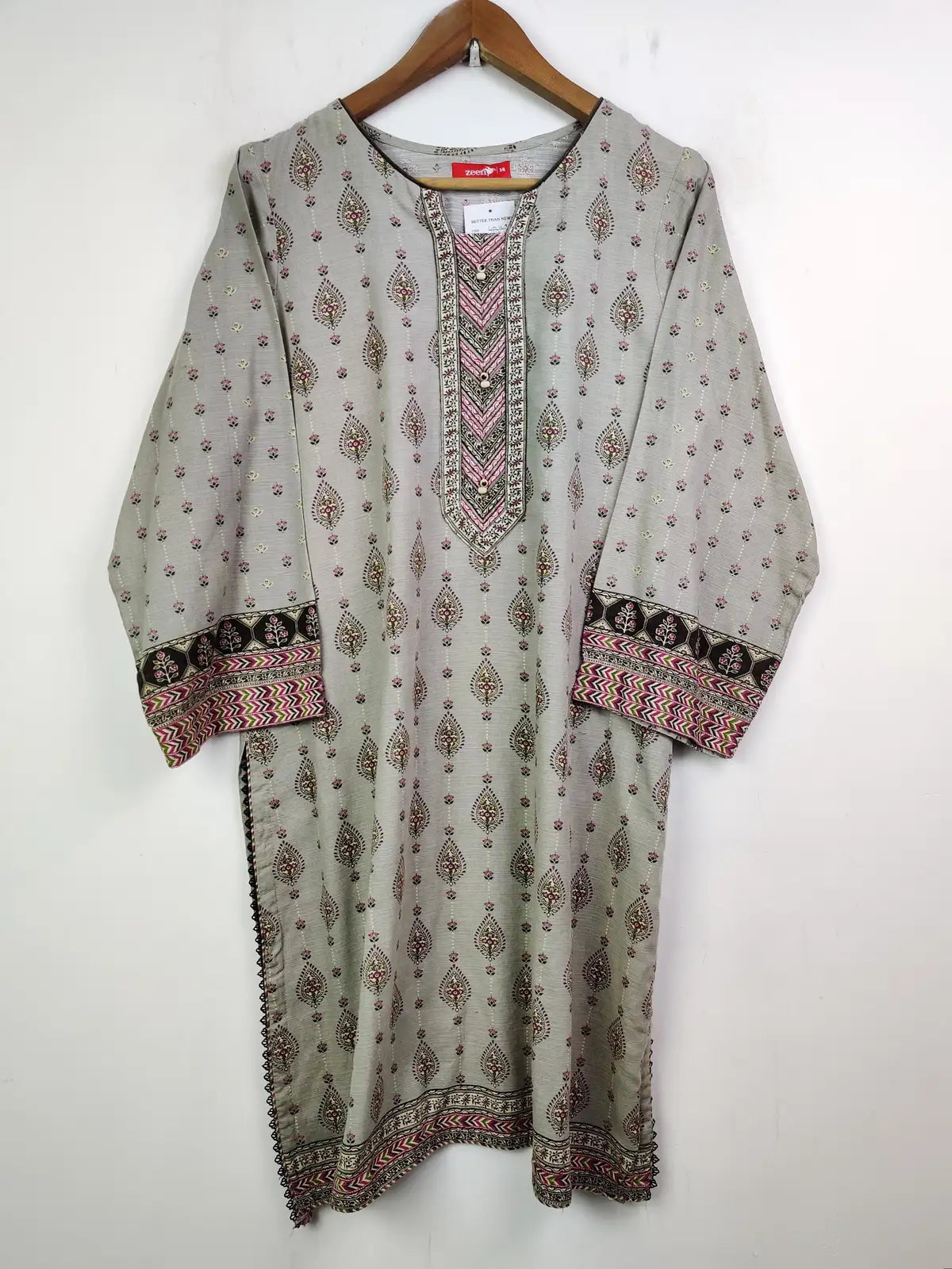 Buy online pre-used pre-loved 100% authentic & Original branded Zeen (WBK-907) available in Pakistan. Top international brands avilable.
