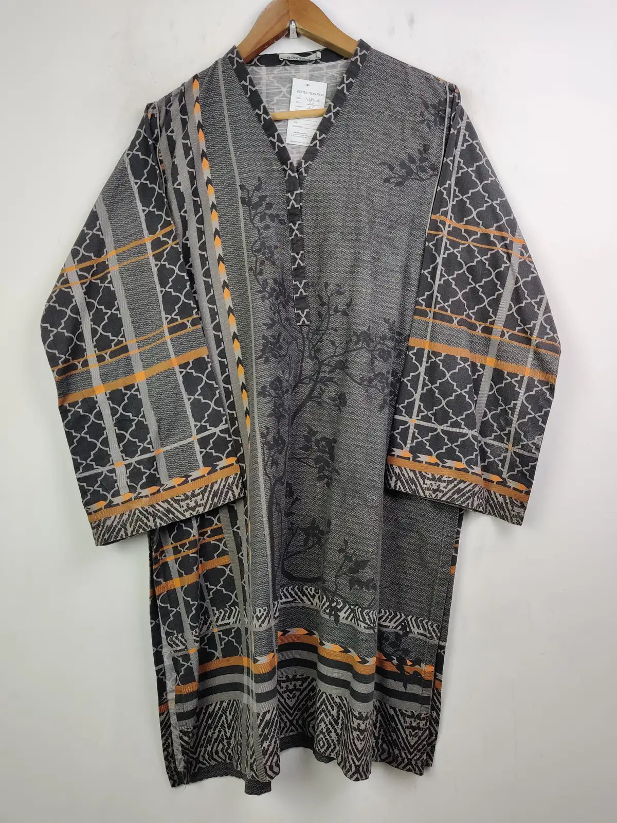 Buy online pre-used pre-loved 100% authentic & Original branded Edenrobe (WBK-911) available in Pakistan. Top international brands avilable.