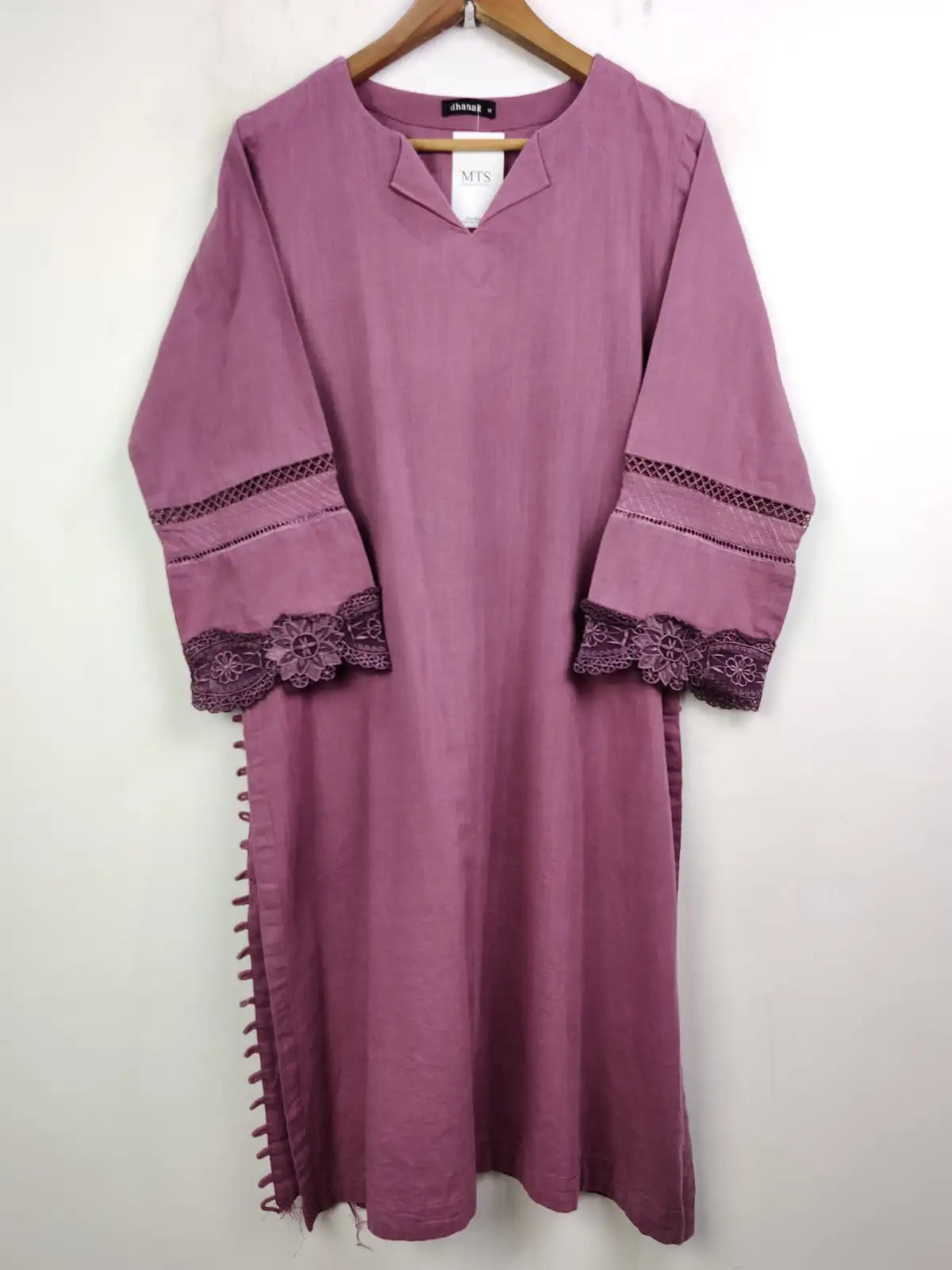 Buy online pre-used pre-loved 100% authentic & Original branded Dhanak (WBK-912) available in Pakistan. Top international brands avilable.