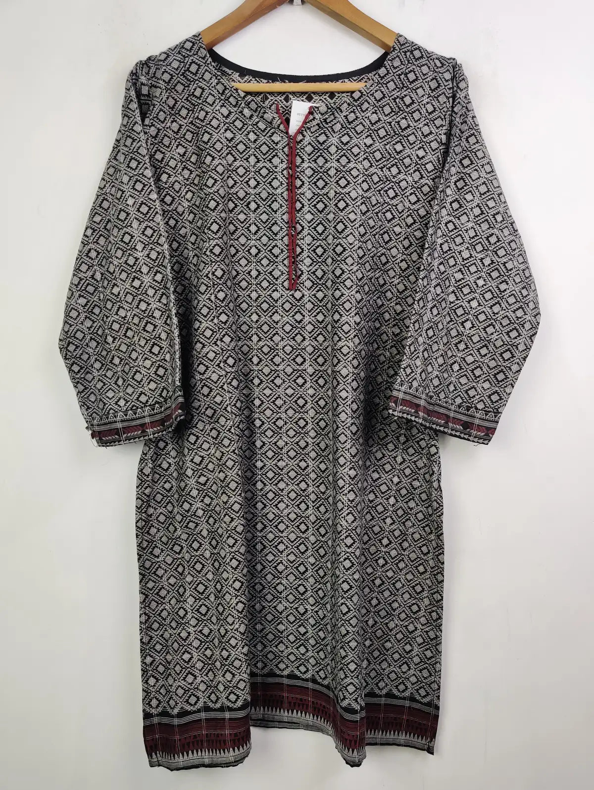 Buy online pre-used pre-loved 100% authentic & Original branded Unknown Number (WBK-919) available in Pakistan. Top international brands avilable.