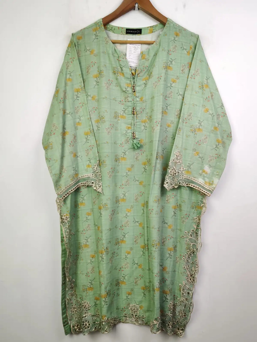 Buy online pre-used pre-loved 100% authentic & Original branded Sadabahar (WBK-947) available in Pakistan. Top international brands avilable.