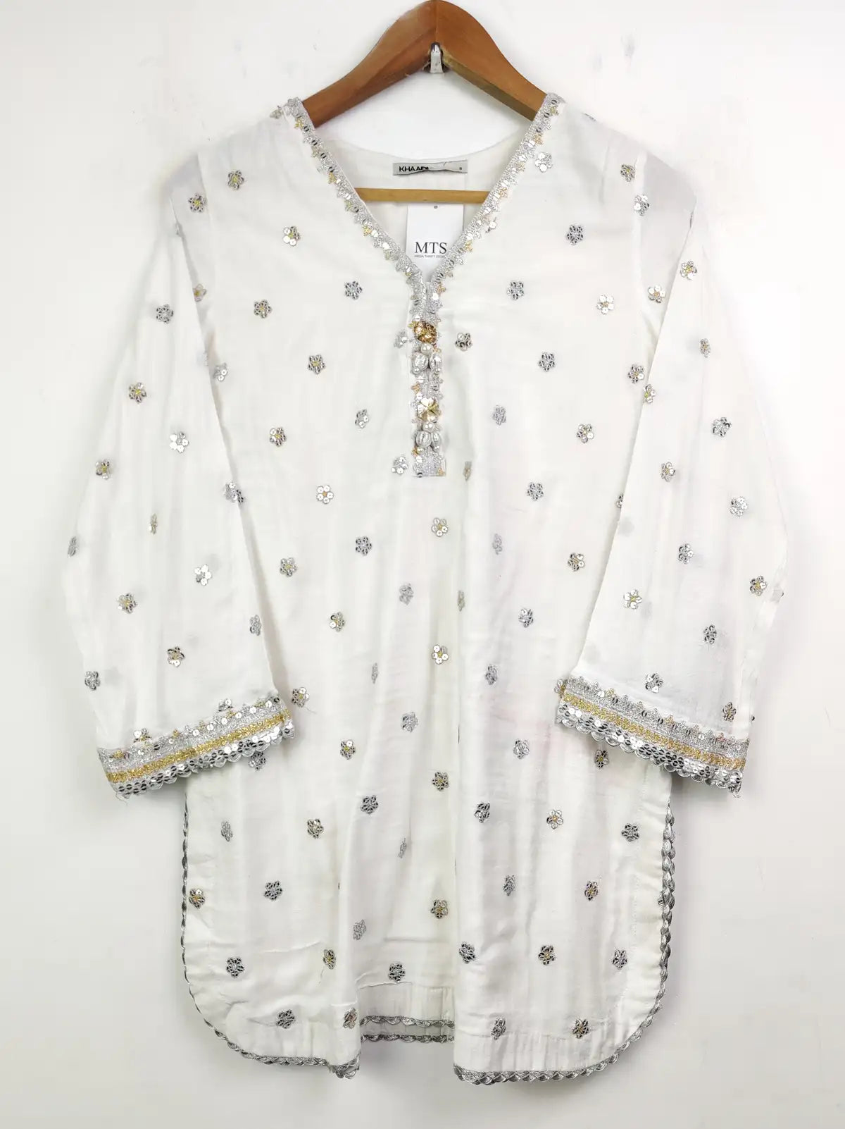 Buy online pre-used pre-loved 100% authentic & Original branded Khaadi (WBK-956) available in Pakistan. Top international brands avilable.