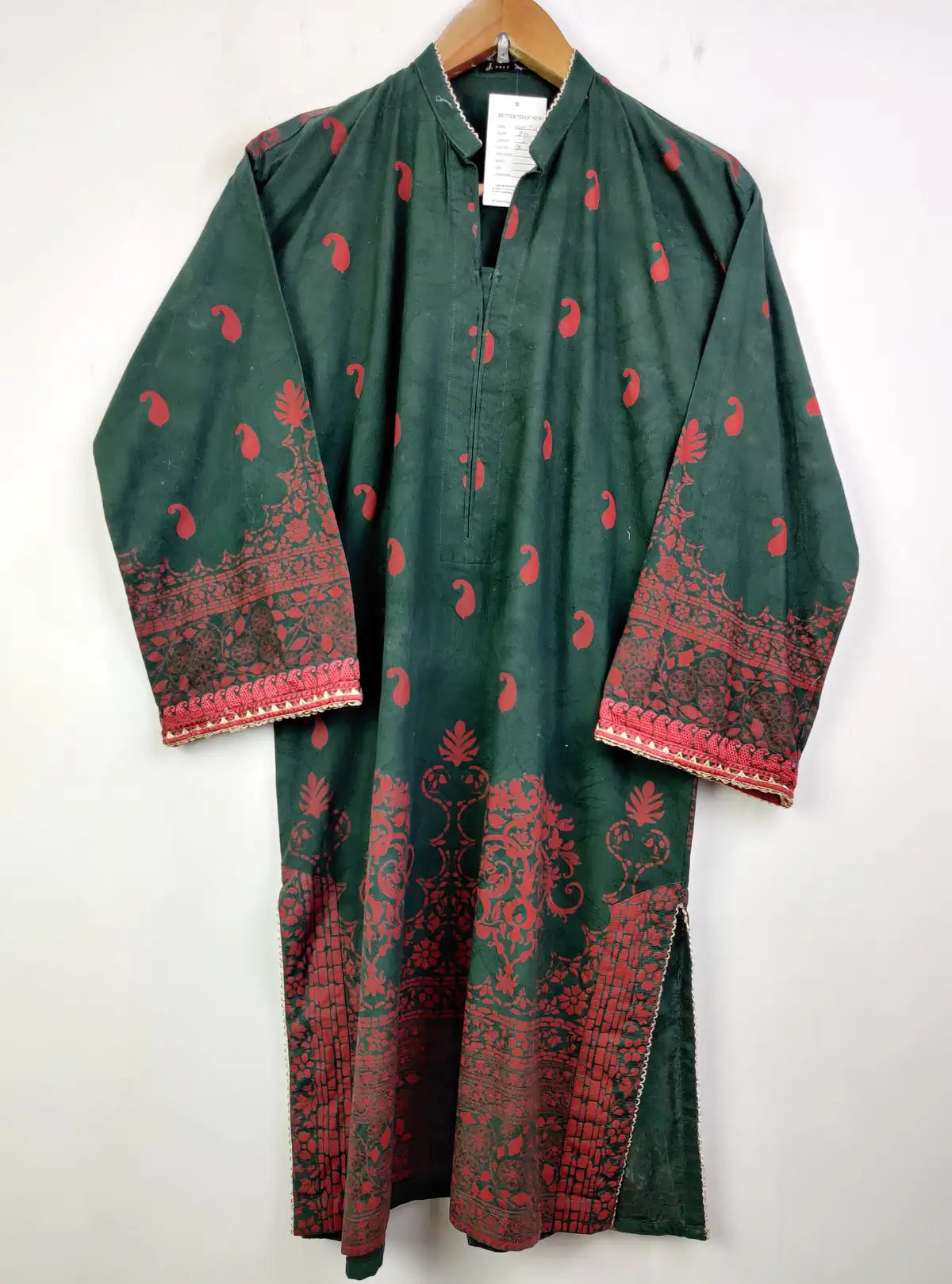 Buy online pre-used pre-loved 100% authentic & Original branded J. (WBK-973) available in Pakistan. Top international brands avilable.