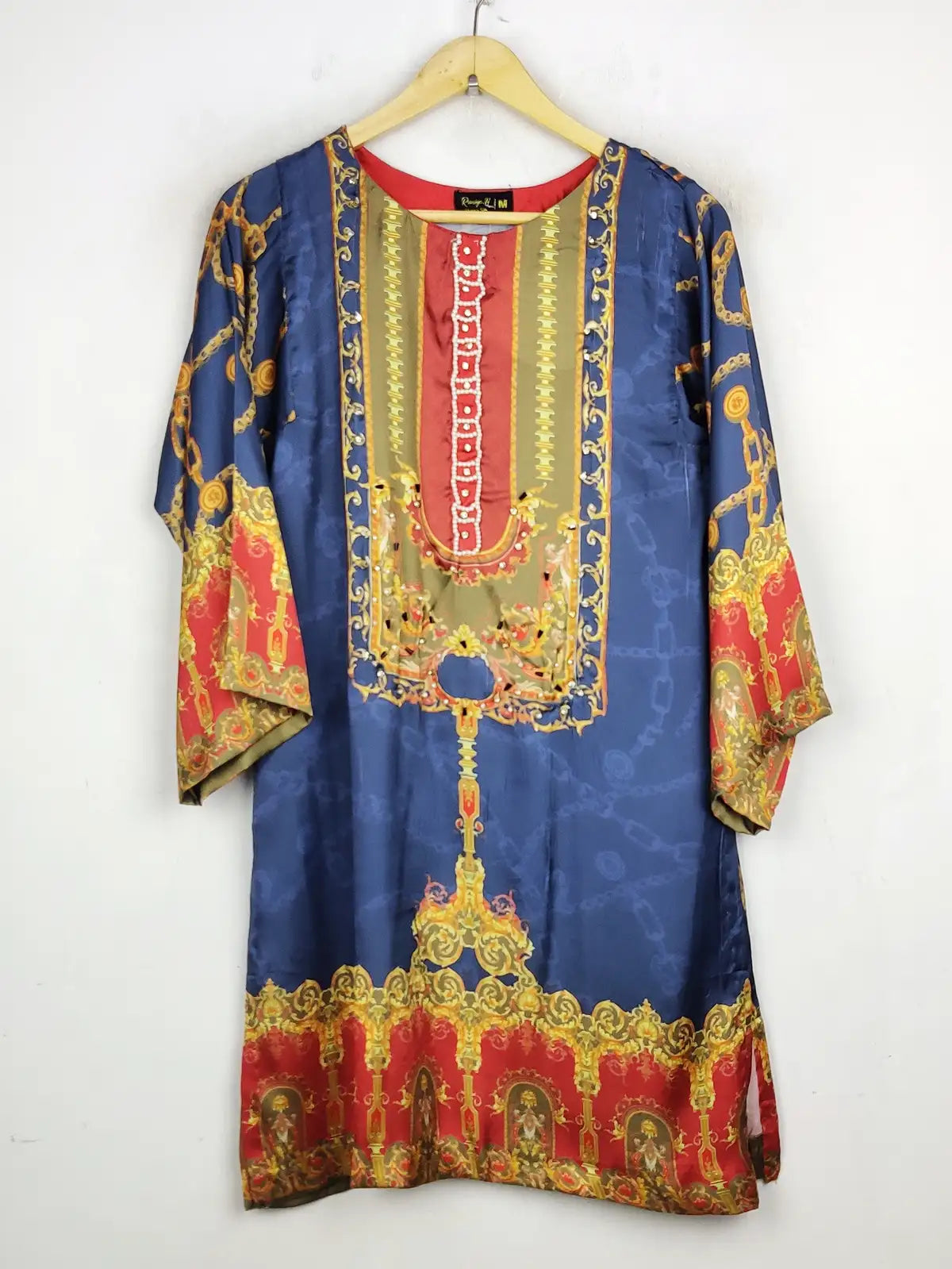 Buy online pre-used pre-loved 100% authentic & Original branded Raniya.H (WBK-992) available in Pakistan. Top international brands avilable.