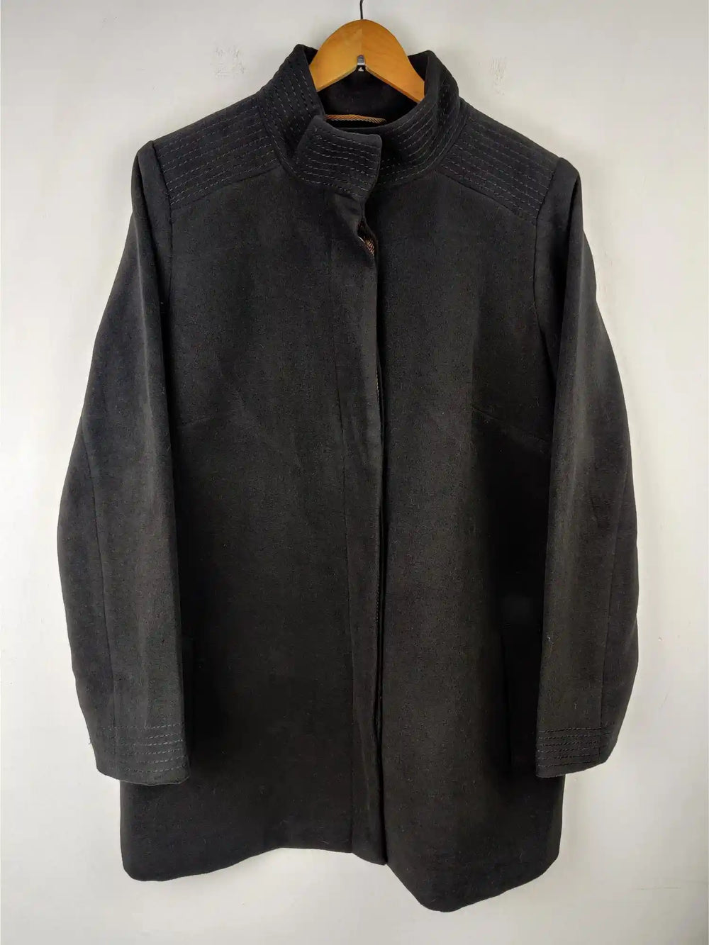 Buy online pre-used pre-loved 100% authentic & Original branded Roman Originals (WC-1655) available in Pakistan. Top international brands avilable.
