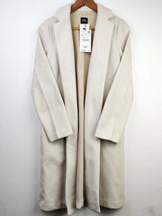 Buy online pre-used pre-loved 100% authentic & Original branded Zara (WC-1972) available in Pakistan. Top international brands avilable.