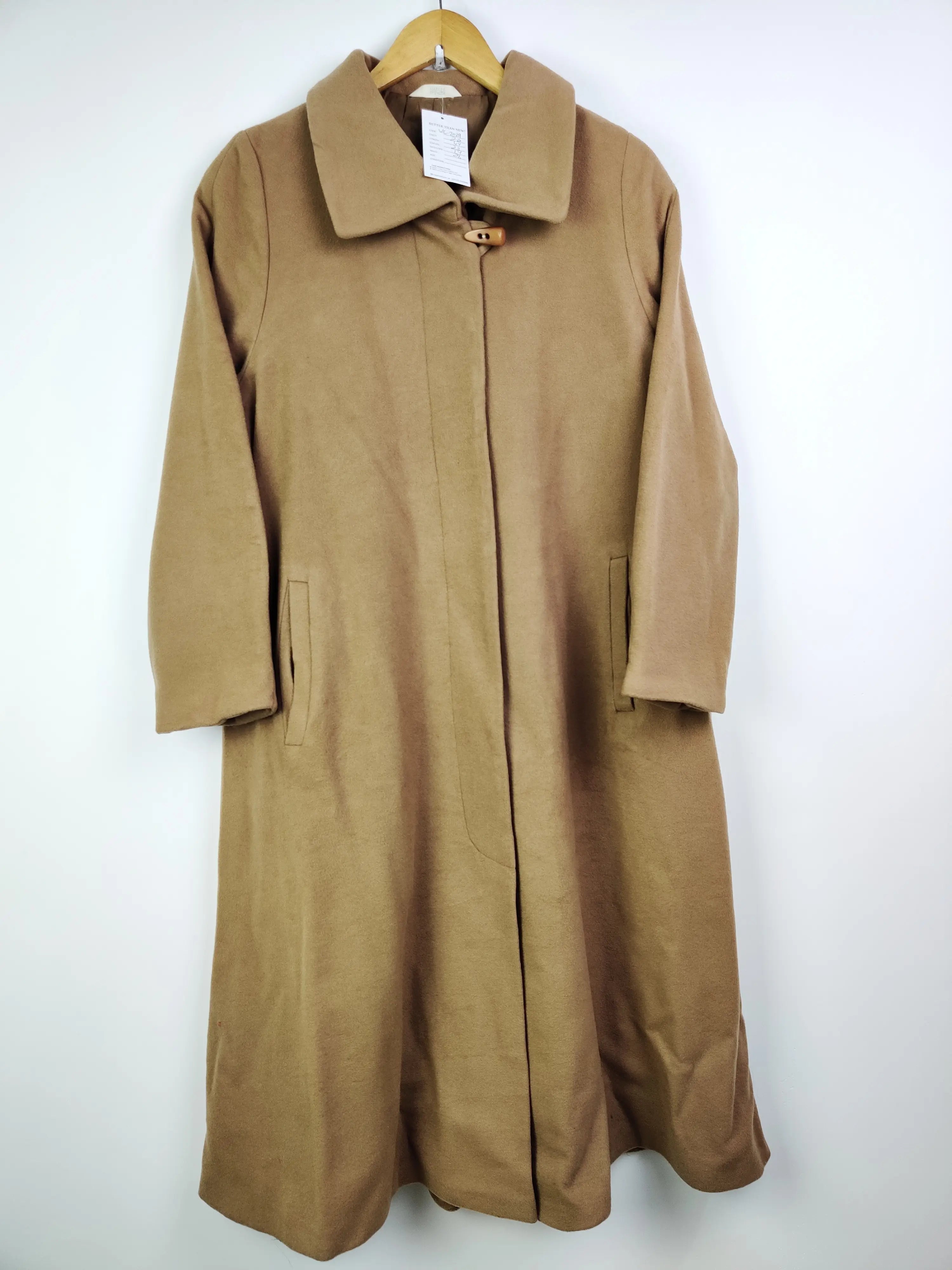 Buy online pre-used pre-loved 100% authentic & Original branded Marks & Spencer (WC-2029) available in Pakistan. Top international brands avilable.