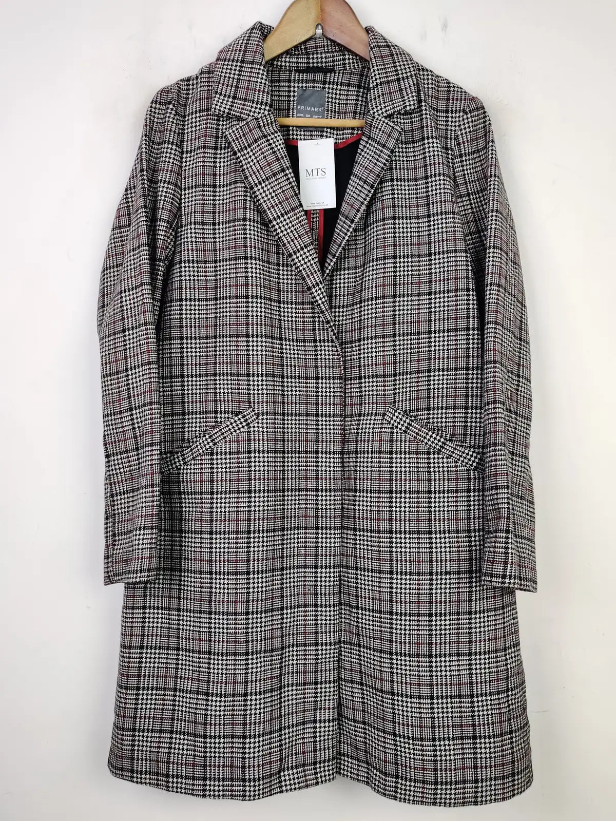 Buy online pre-used pre-loved 100% authentic & Original branded Primark (WC-2393) available in Pakistan. Top international brands avilable.