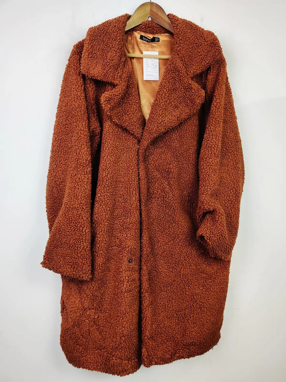 Buy online pre-used pre-loved 100% authentic & Original branded Boohoo (WC-2401) available in Pakistan. Top international brands avilable.