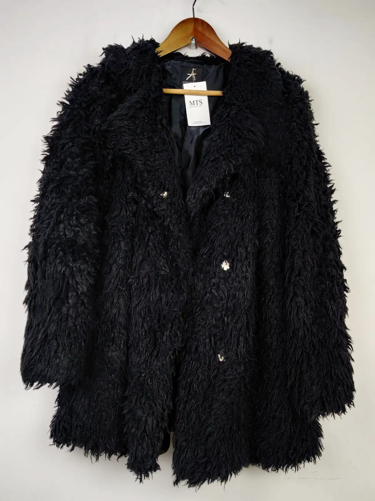 Buy online pre-used pre-loved 100% authentic & Original branded Atmosphere (WC-2406) available in Pakistan. Top international brands avilable.