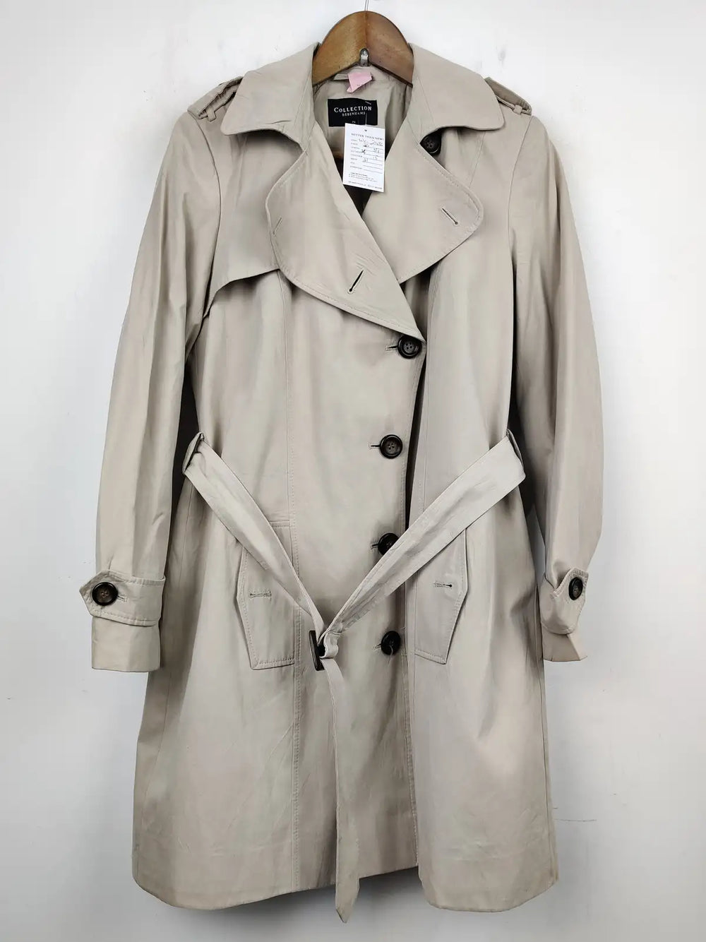 Buy online pre-used pre-loved 100% authentic & Original branded Debenhams (WC-2486) available in Pakistan. Top international brands avilable.