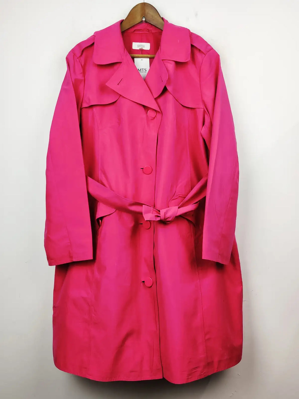 Buy online pre-used pre-loved 100% authentic & Original branded Marks & Spencer (WC-2532) available in Pakistan. Top international brands avilable.