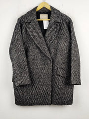 Buy online pre-used pre-loved 100% authentic & Original branded Banana Republic (WC-2556) available in Pakistan. Top international brands avilable.