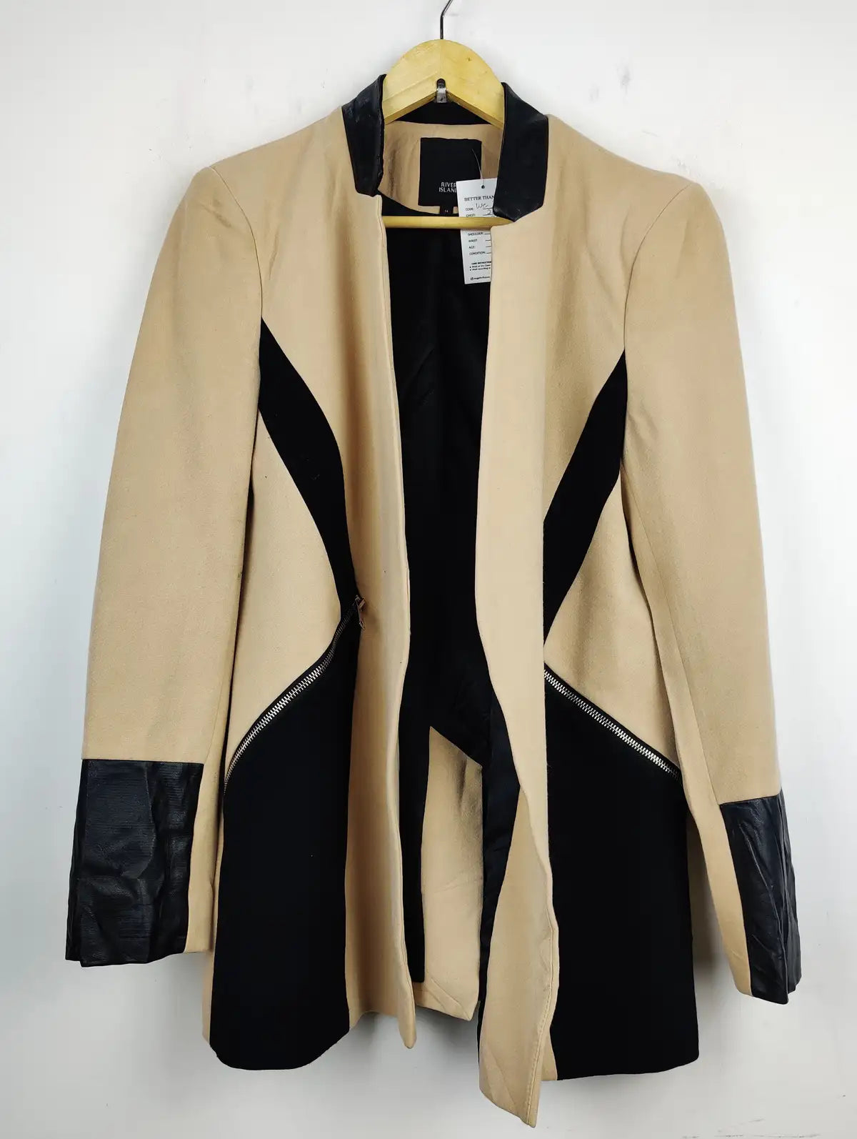 Buy online pre-used pre-loved 100% authentic & Original branded River Island (WC-2565) available in Pakistan. Top international brands avilable.