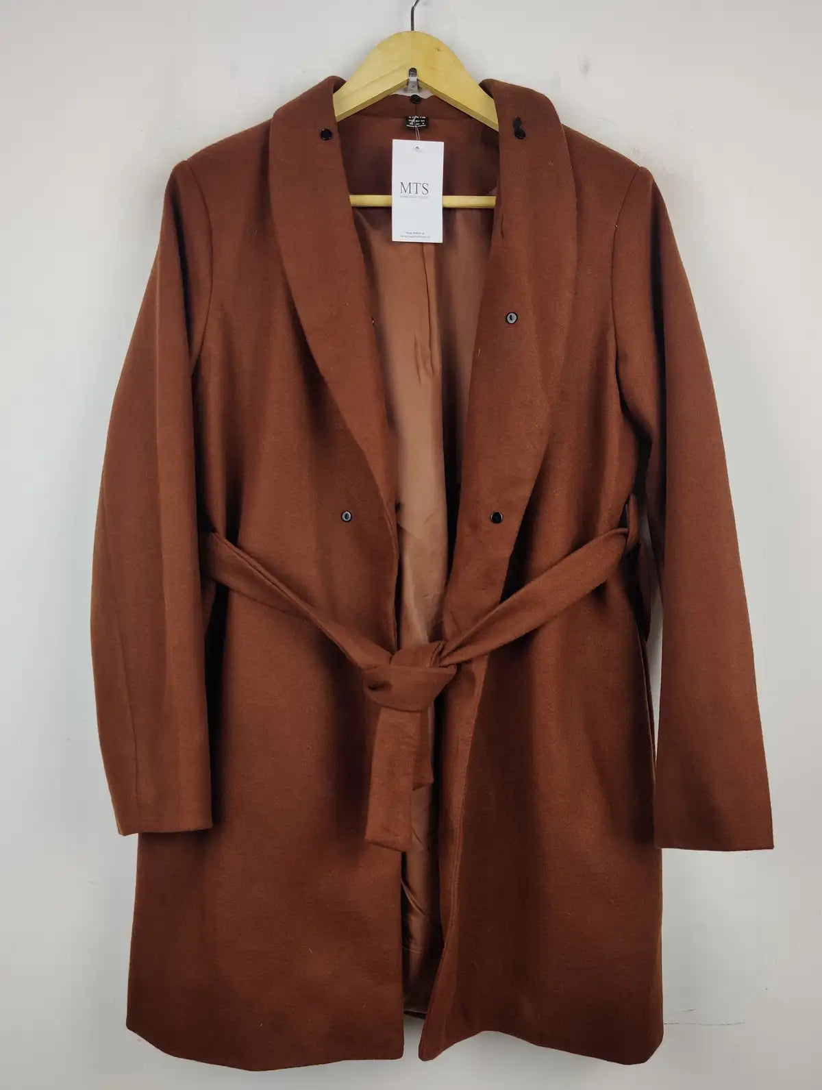 Buy online pre-used pre-loved 100% authentic & Original branded Shein (WC-2590) available in Pakistan. Top international brands avilable.
