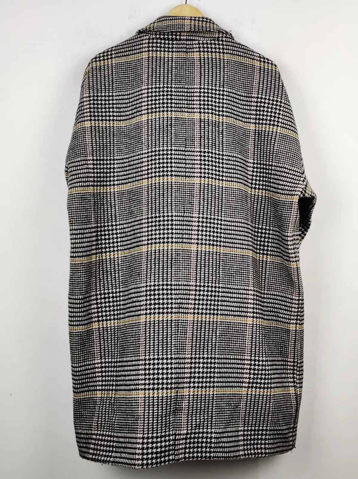 River Island (WC-2621)