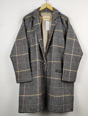 Buy online pre-used pre-loved 100% authentic & Original branded River Island (WC-2621) available in Pakistan. Top international brands avilable.
