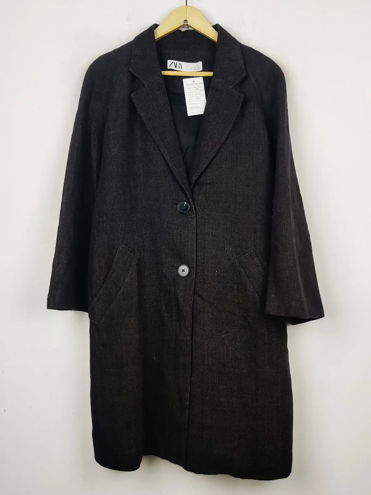 Buy online pre-used pre-loved 100% authentic & Original branded Zara (WC-2910) available in Pakistan. Top international brands avilable.