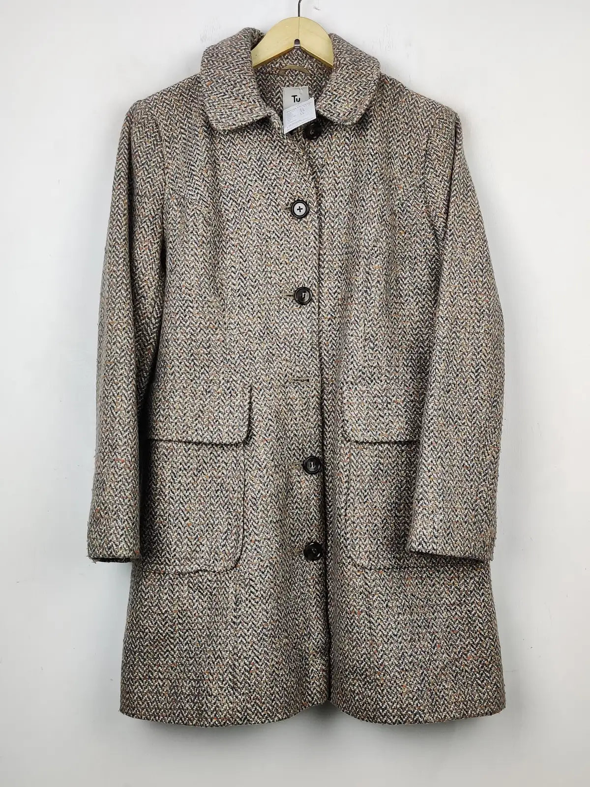 Buy online pre-used pre-loved 100% authentic & Original branded Tu (WC-2917) available in Pakistan. Top international brands avilable.