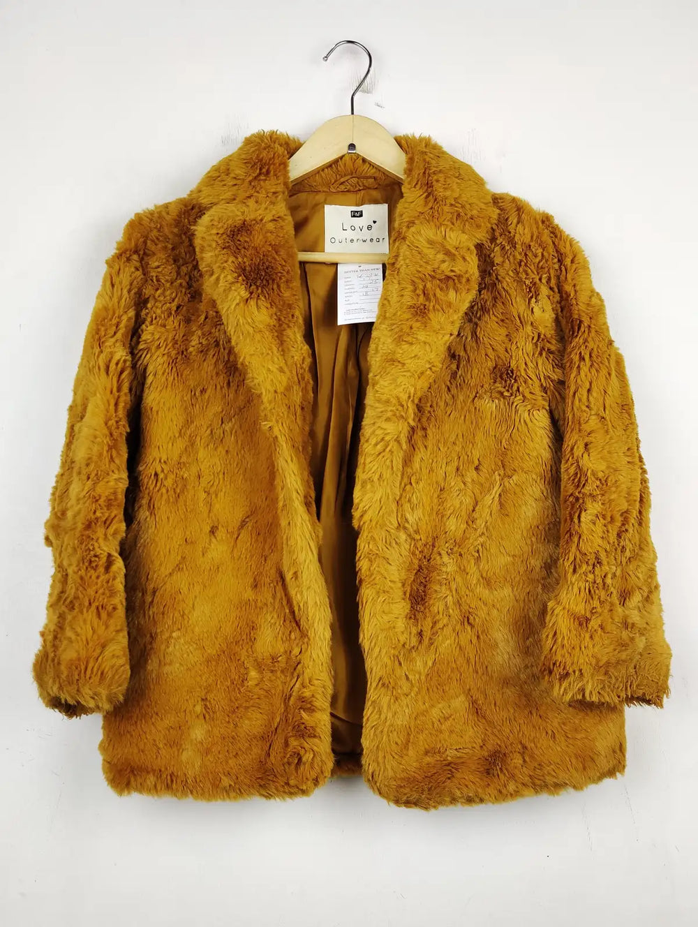 Buy online pre-used pre-loved 100% authentic & Original branded F&F (WC-2970) available in Pakistan. Top international brands avilable.